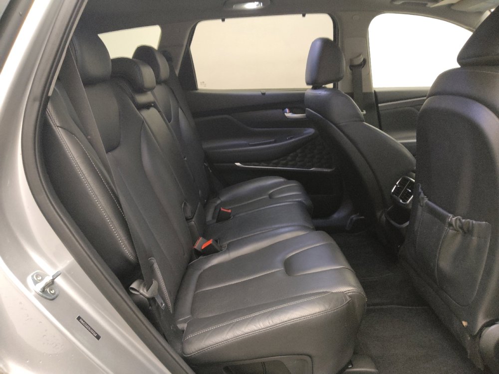 Used 2020 Hyundai Santa Fe SEL w/ Convenience + Premium Package FWD image 19
