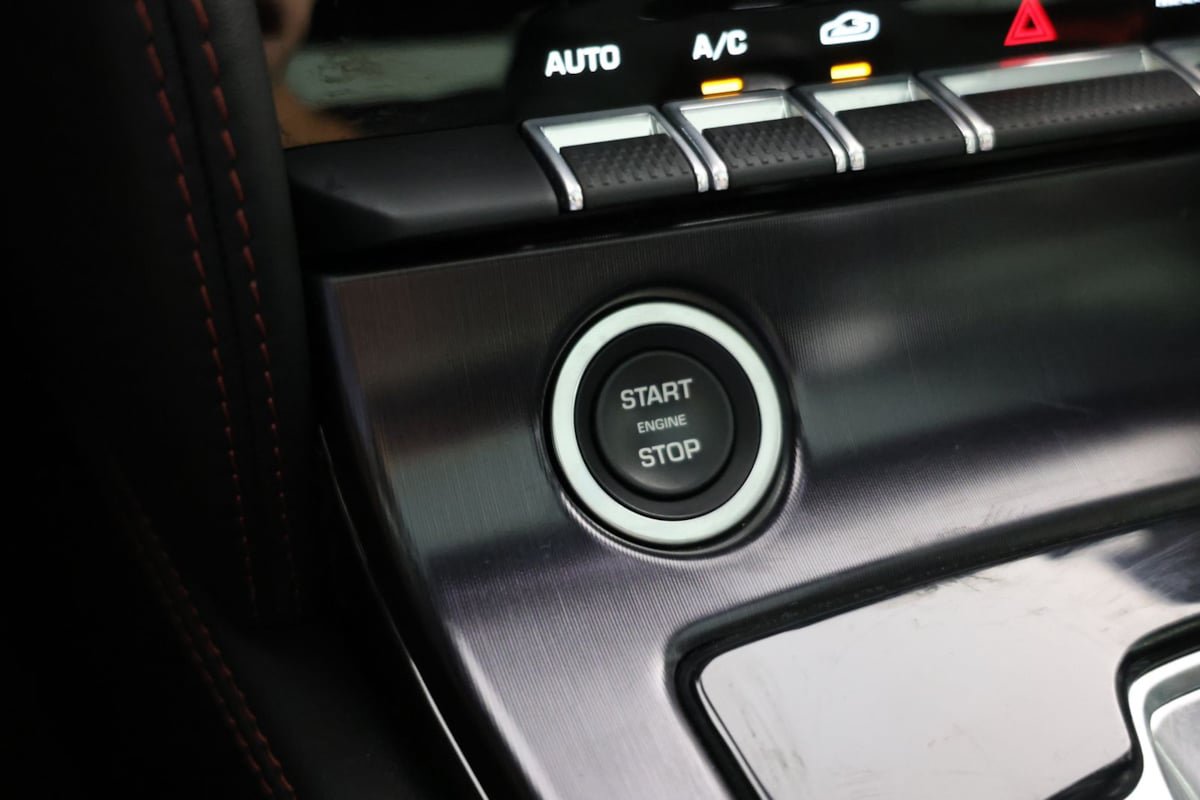 Used 2020 Jaguar F-TYPE Checkered Flag RWD image 19