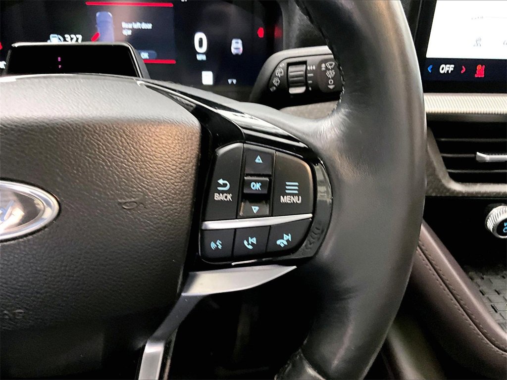 Used 2025 Ford Explorer Platinum w/ LUX Leather Package image 25