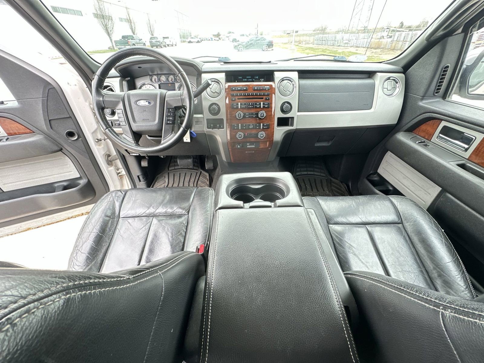 Used 2010 Ford F150 Lariat image 17