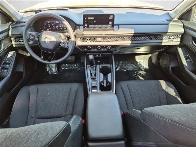Used 2026 Honda Accord SE image 18