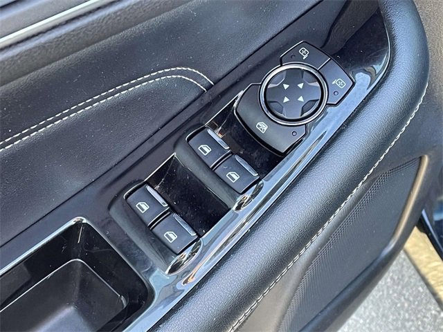 Certified 2018 Ford Edge Titanium w/ Equipment Group 301A image 15