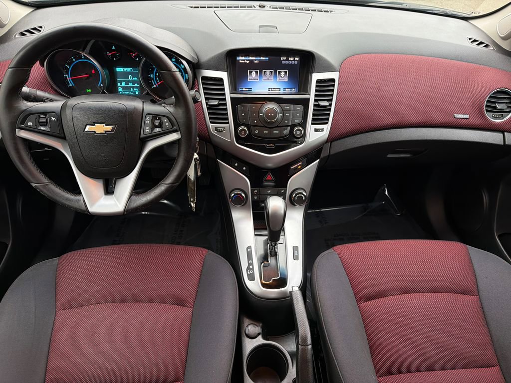 Used 2014 Chevrolet Cruze LT FWD image 16
