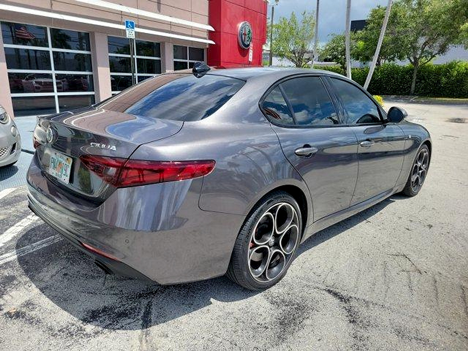 Used 2023 Alfa Romeo Giulia Ti w/ Active Assist Plus Package RWD image 7