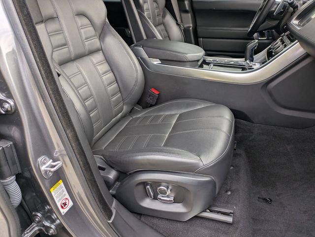Used 2017 Land Rover Range Rover Sport HSE Dynamic image 18