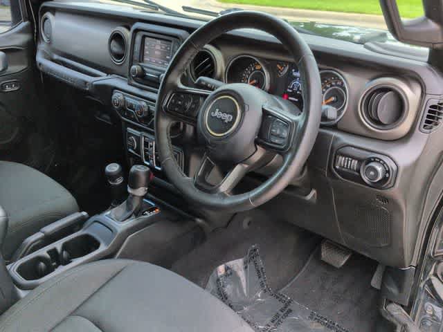 Used 2021 Jeep Wrangler Unlimited Sport w/ Cold Weather Group AWD/4WD image 10