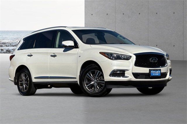 Used 2018 INFINITI QX60 FWD w/ Premium Plus Package