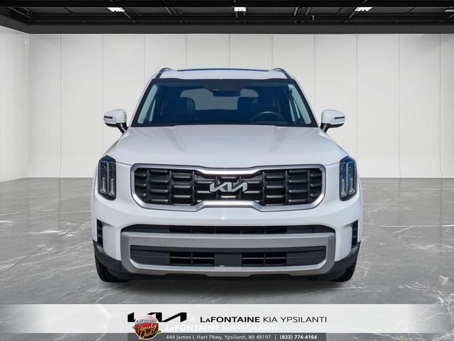 Certified 2023 Kia Telluride S w/ S Sunroof Package AWD/4WD image 8