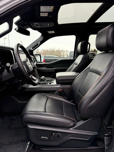 Used 2025 Ford F150 Lariat w/ Equipment Group 502A High image 16