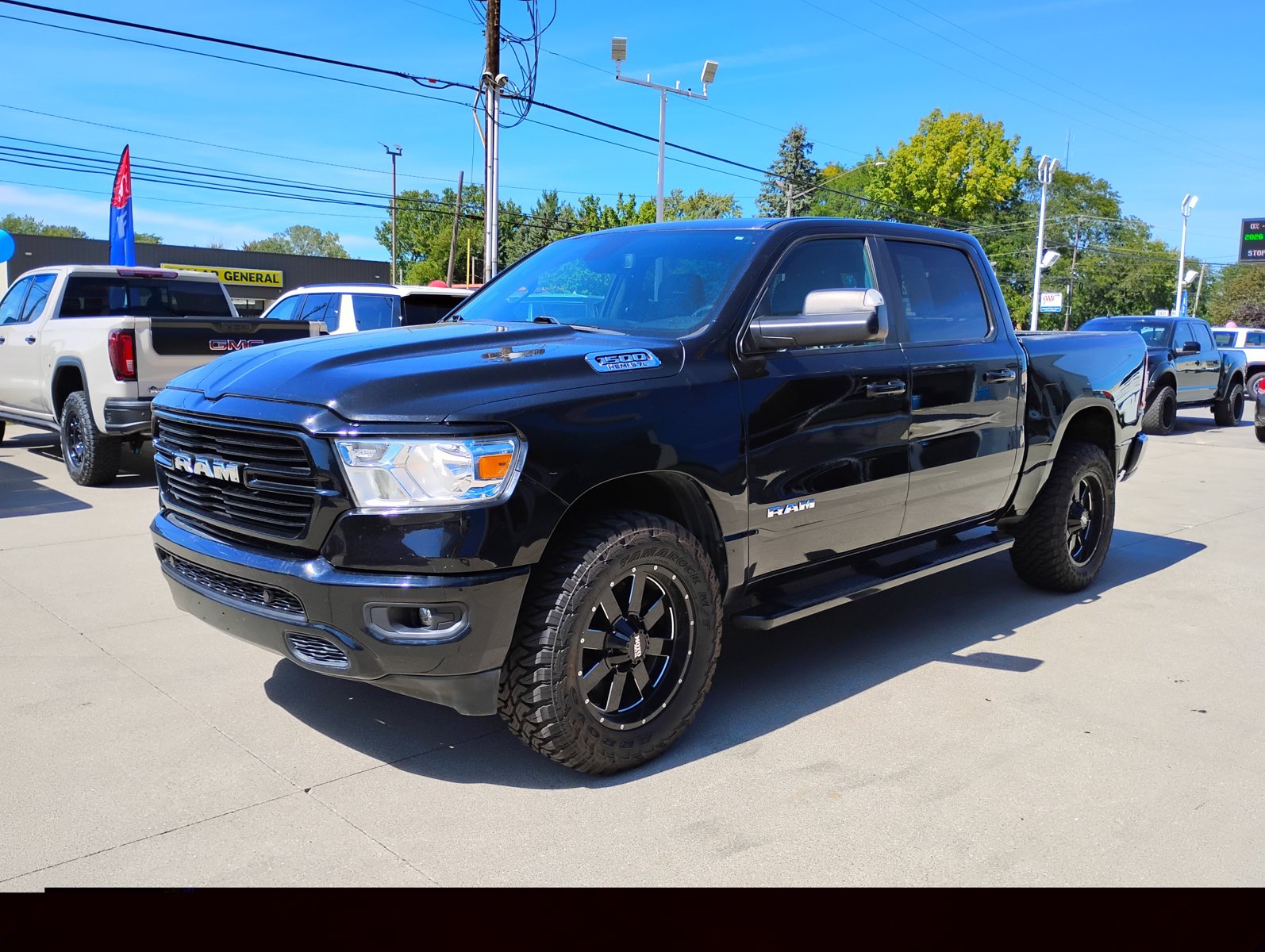 Used 2019 RAM 1500 Big Horn AWD/4WD image 14