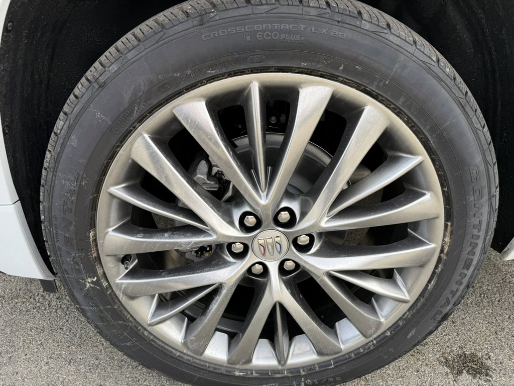 New 2026 Buick Enclave Avenir w/ Super Cruise Package image 9
