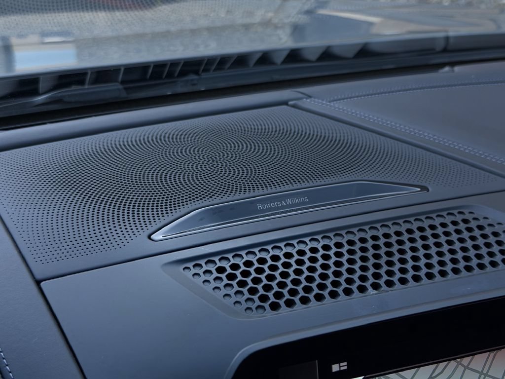 Used 2022 BMW M8 Gran Coupe xDrive Competition w/ M Carbon Exterior Package AWD/4WD image 24