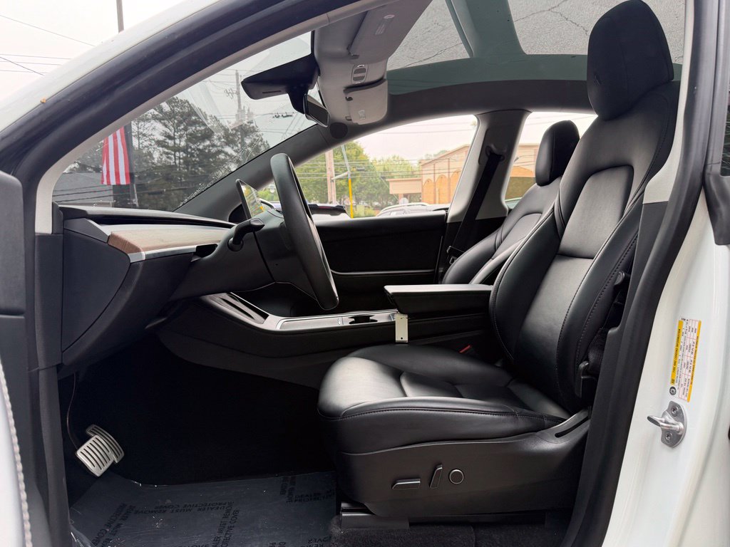 Used 2022 Tesla Model Y Performance AWD/4WD image 24