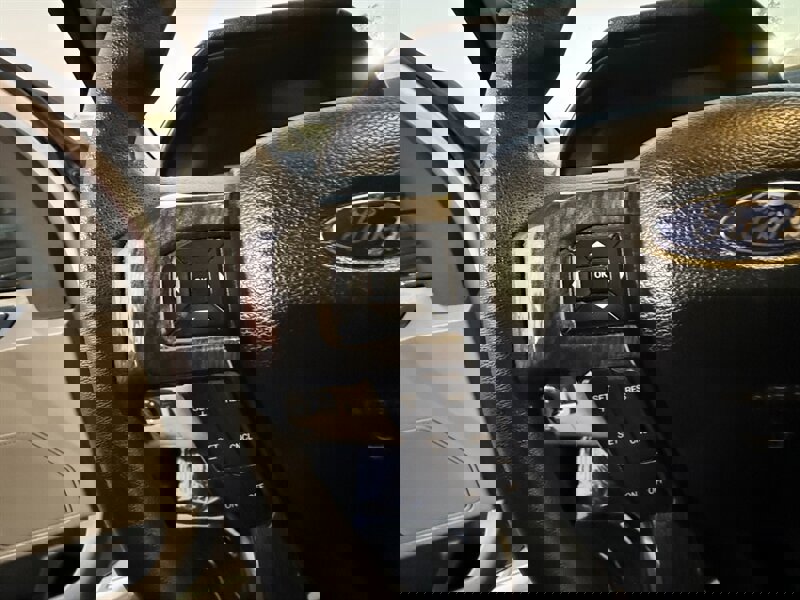 Used 2015 Ford F150 XLT image 25