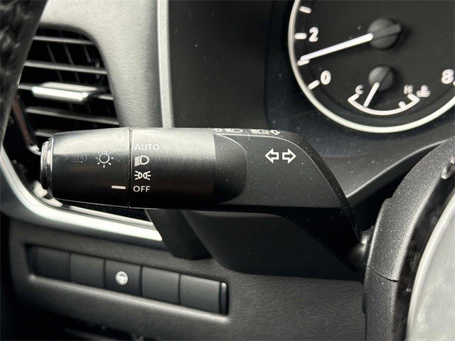 Used 2023 Nissan Rogue SL w/ SL Premium Package image 27