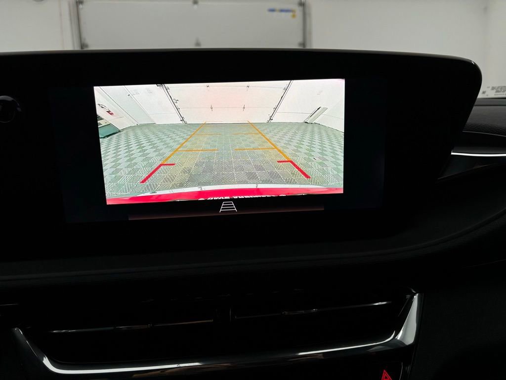 New 2026 Buick Envista Avenir image 3