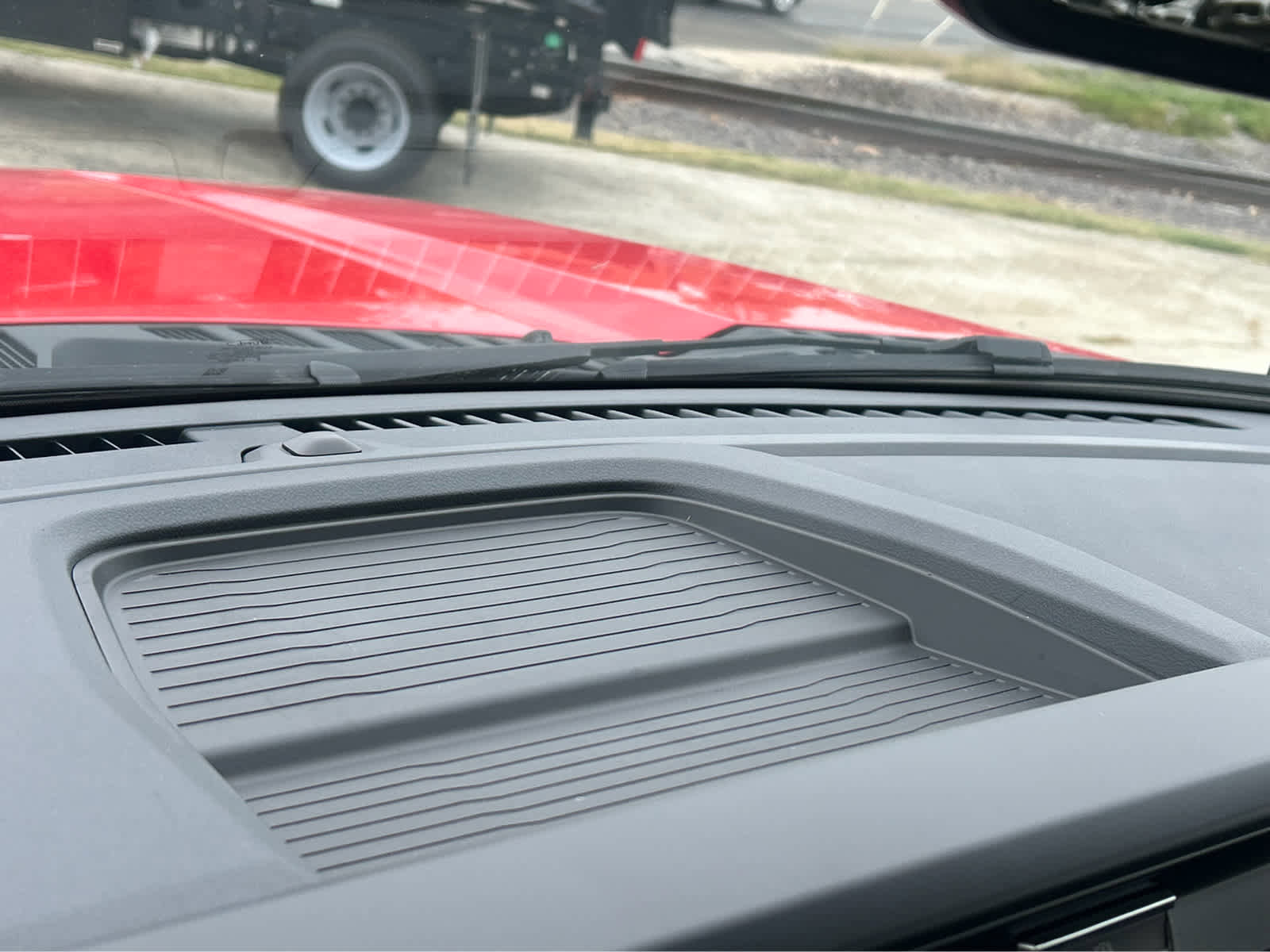 New 2026 Ford F550 4x4 Crew Cab w/ XLT Value Package image 41