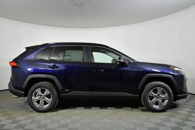 New 2025 Toyota RAV4 XLE image 15