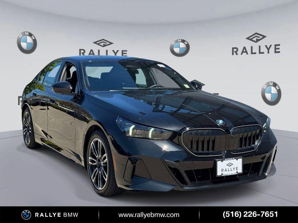 Certified 2026 BMW 530i xDrive w/ M Sport Package AWD/4WD video 1