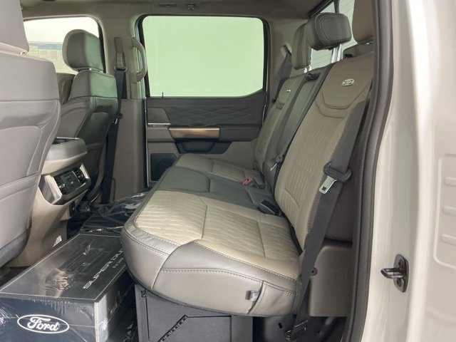 New 2026 Ford F350 Platinum image 32