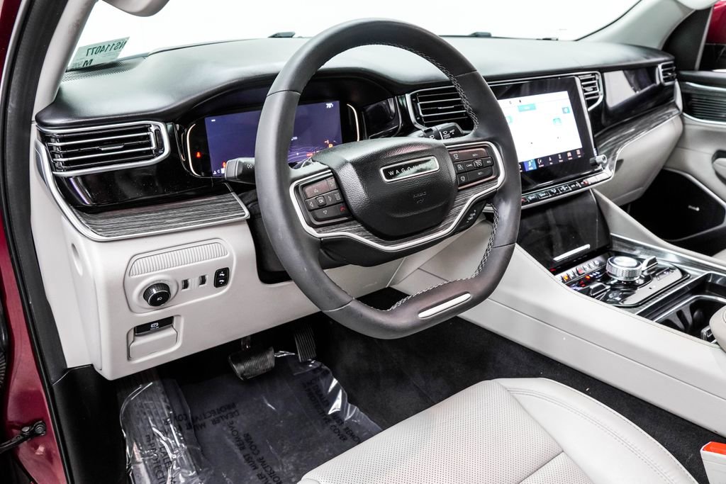 Used 2022 Jeep Wagoneer Series III w/ Premium Group I AWD/4WD image 20