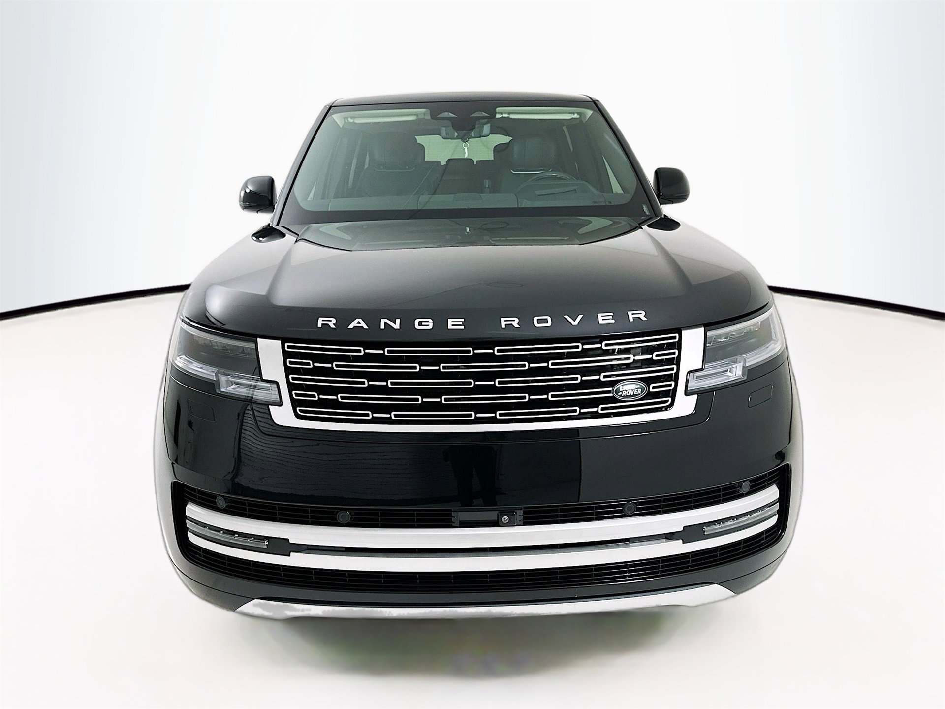 Used 2025 Land Rover Range Rover Long Wheelbase Autobiography image 2