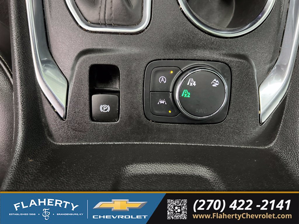 Used 2023 Chevrolet Traverse LT w/ LT Premium Package AWD/4WD image 34