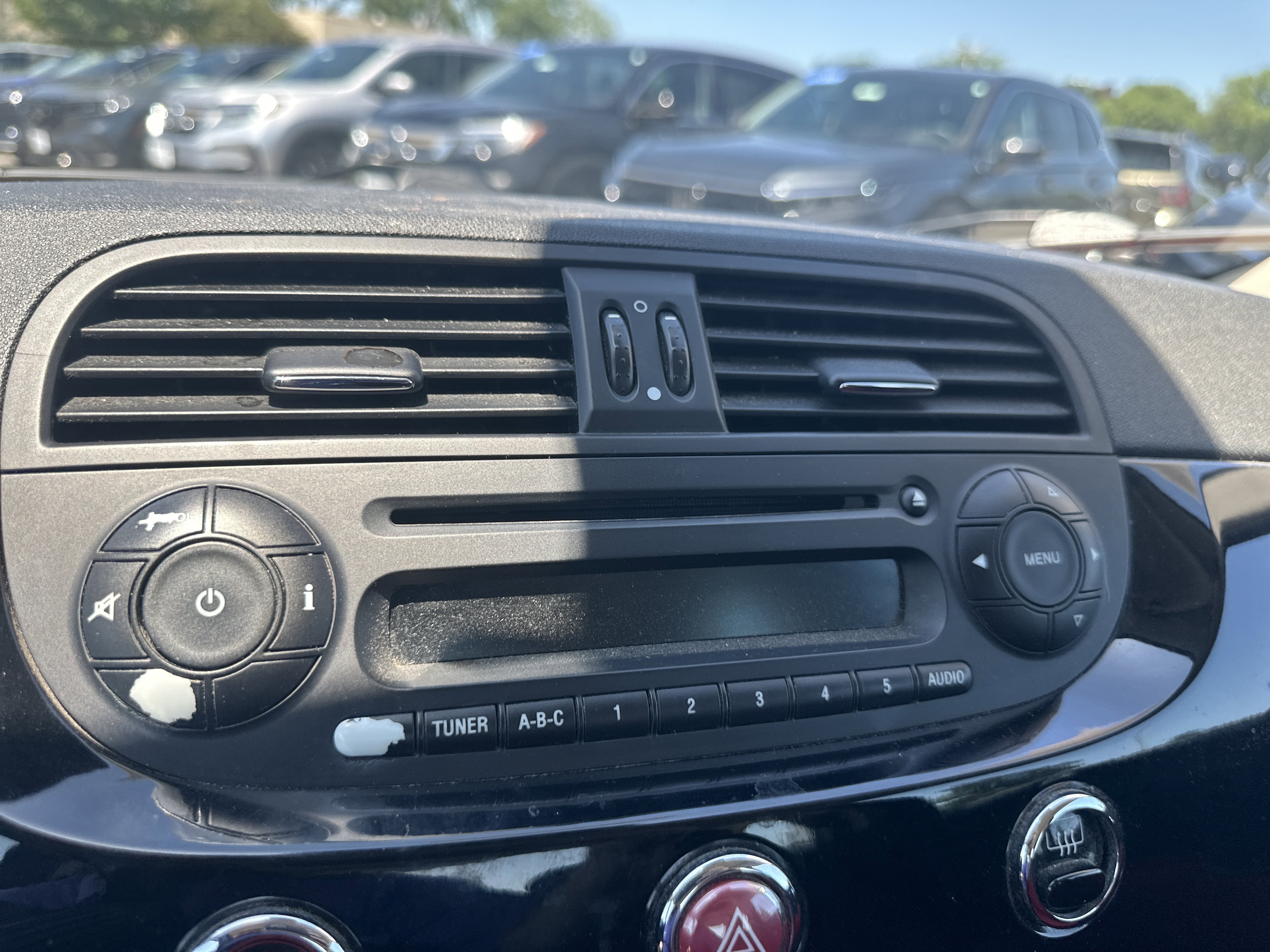 Used 2015 FIAT 500 Pop FWD image 26