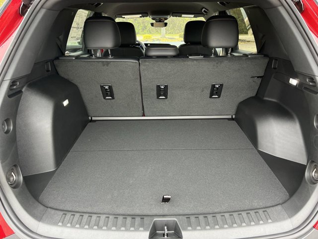 New 2026 Chevrolet Equinox ACTIV w/ Safety and Technology Package AWD/4WD image 26