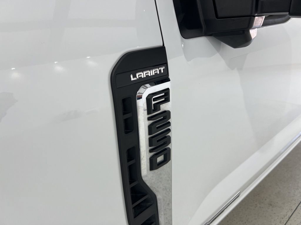 Used 2024 Ford F250 Lariat image 29