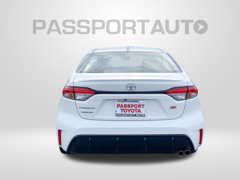 Certified 2025 Toyota Corolla SE FWD image 6