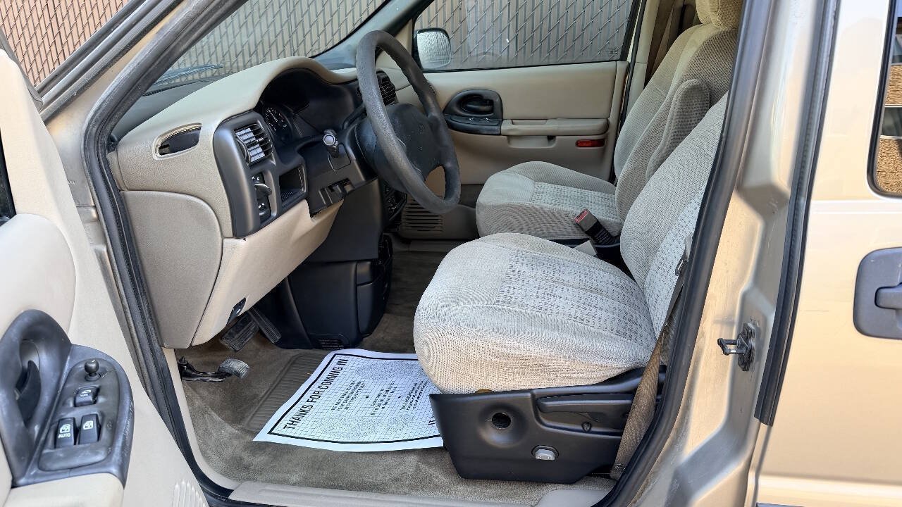 Used 2003 Chevrolet Venture LS w/ Convenience Package FWD image 8