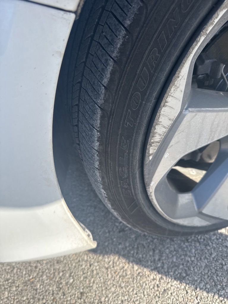 Used 2019 Honda Accord Touring image 13