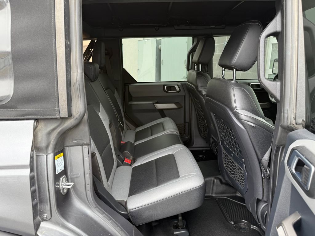 Used 2023 Ford Bronco Black Diamond image 24