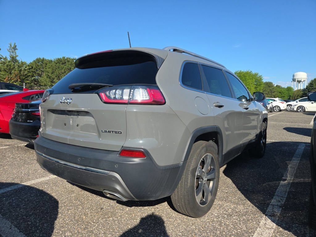 Used 2019 Jeep Cherokee Limited AWD/4WD image 22