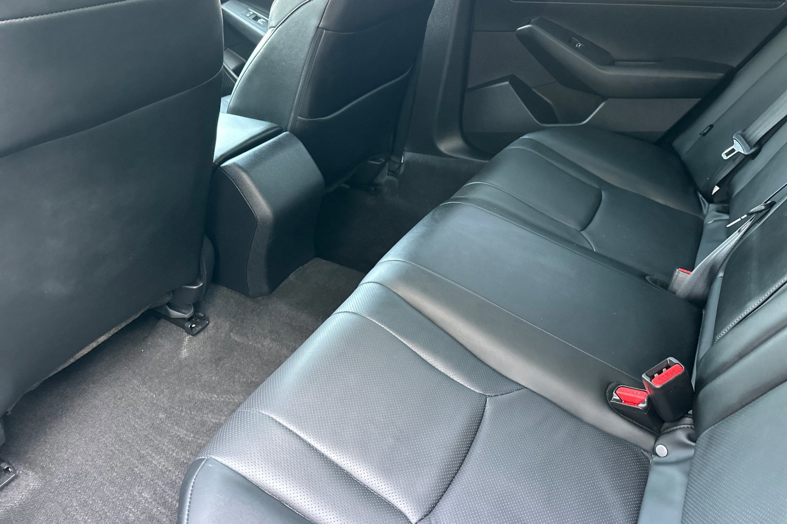 Used 2024 Honda Accord Sport image 12