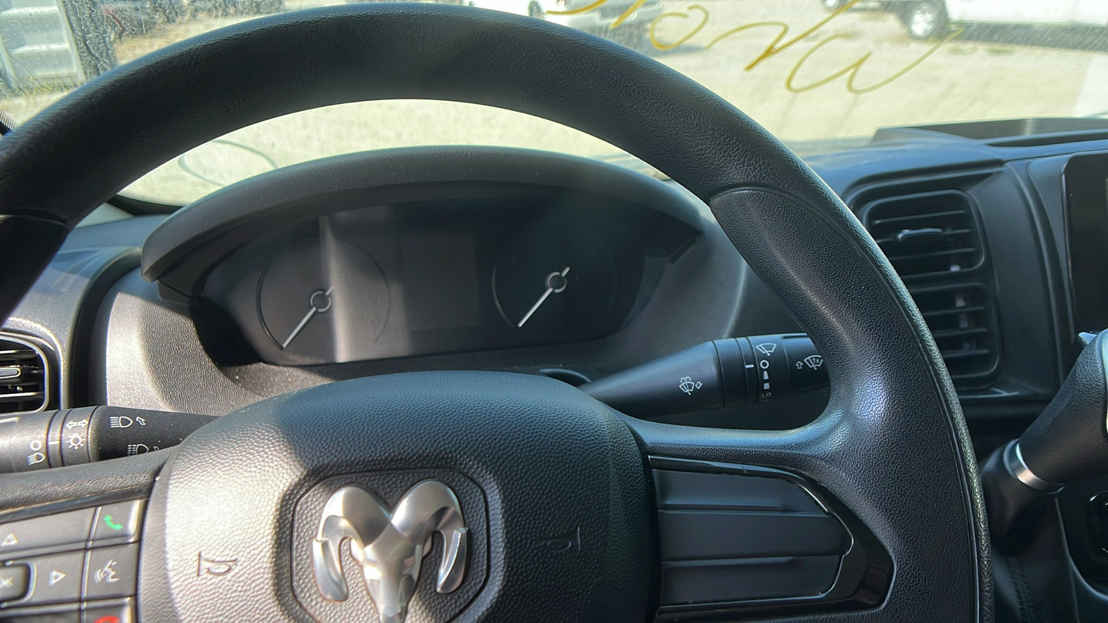 Used 2022 RAM ProMaster 2500 image 22