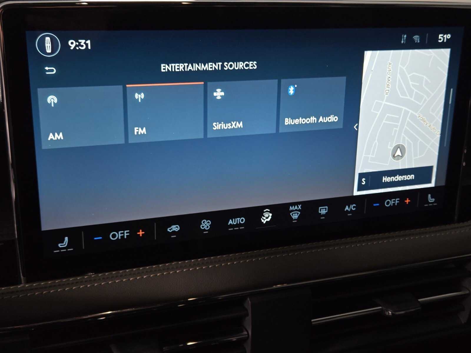 Used 2023 Lincoln Corsair Reserve image 26