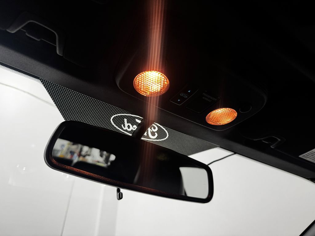 Used 2017 Ford Mustang Premium image 29