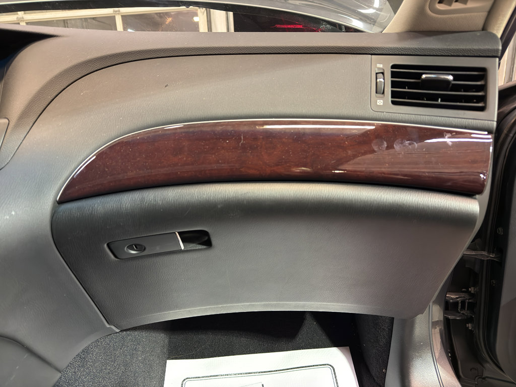 Used 2012 INFINITI M37 x w/ Premium Pkg image 23