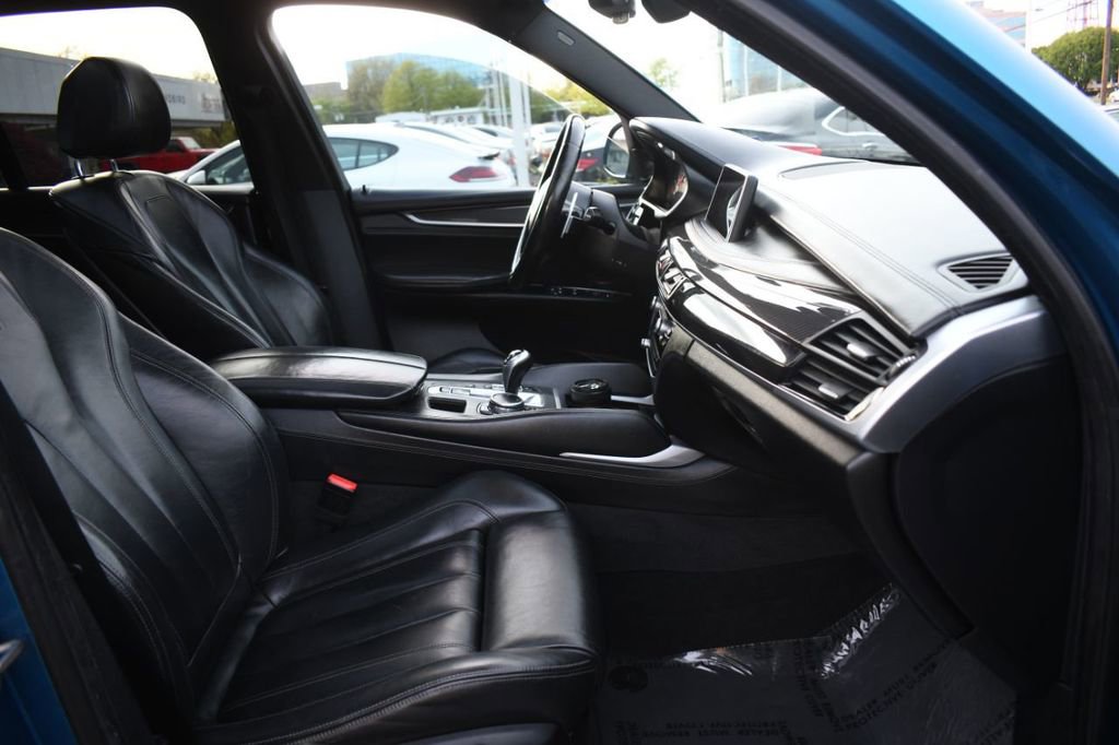 Used 2016 BMW X5 M image 20