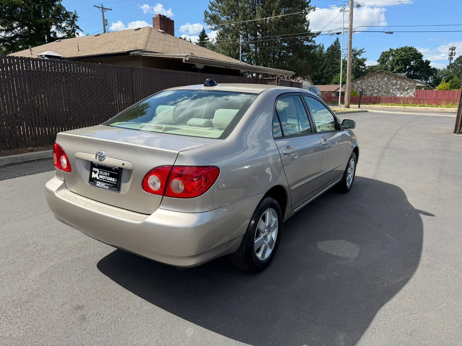 Used 2005 Toyota Corolla CE FWD image 5
