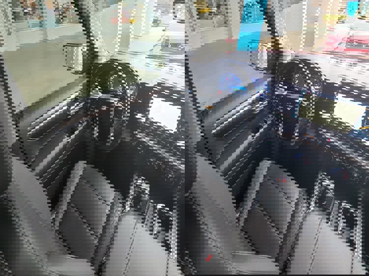 Used 2024 Chevrolet Silverado 1500 LTZ w/ Technology Package image 16