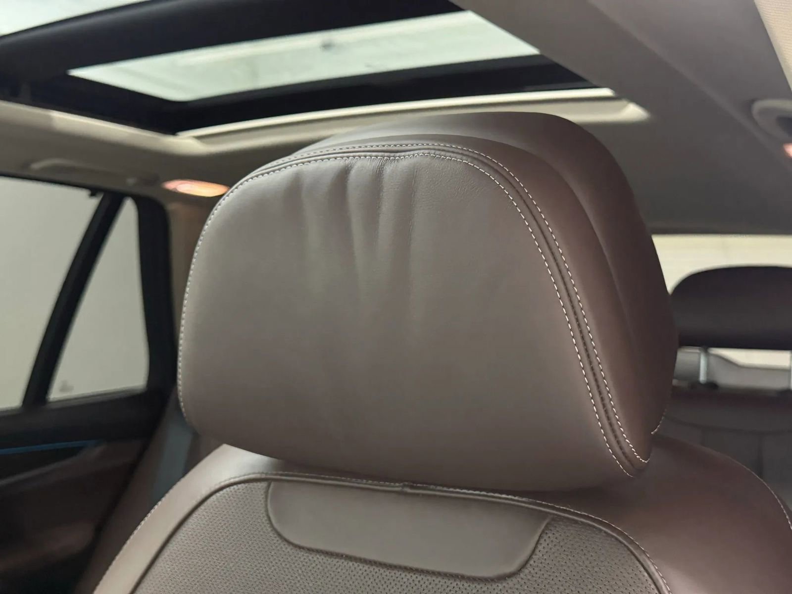 Used 2016 BMW X5 xDrive50i AWD/4WD image 19