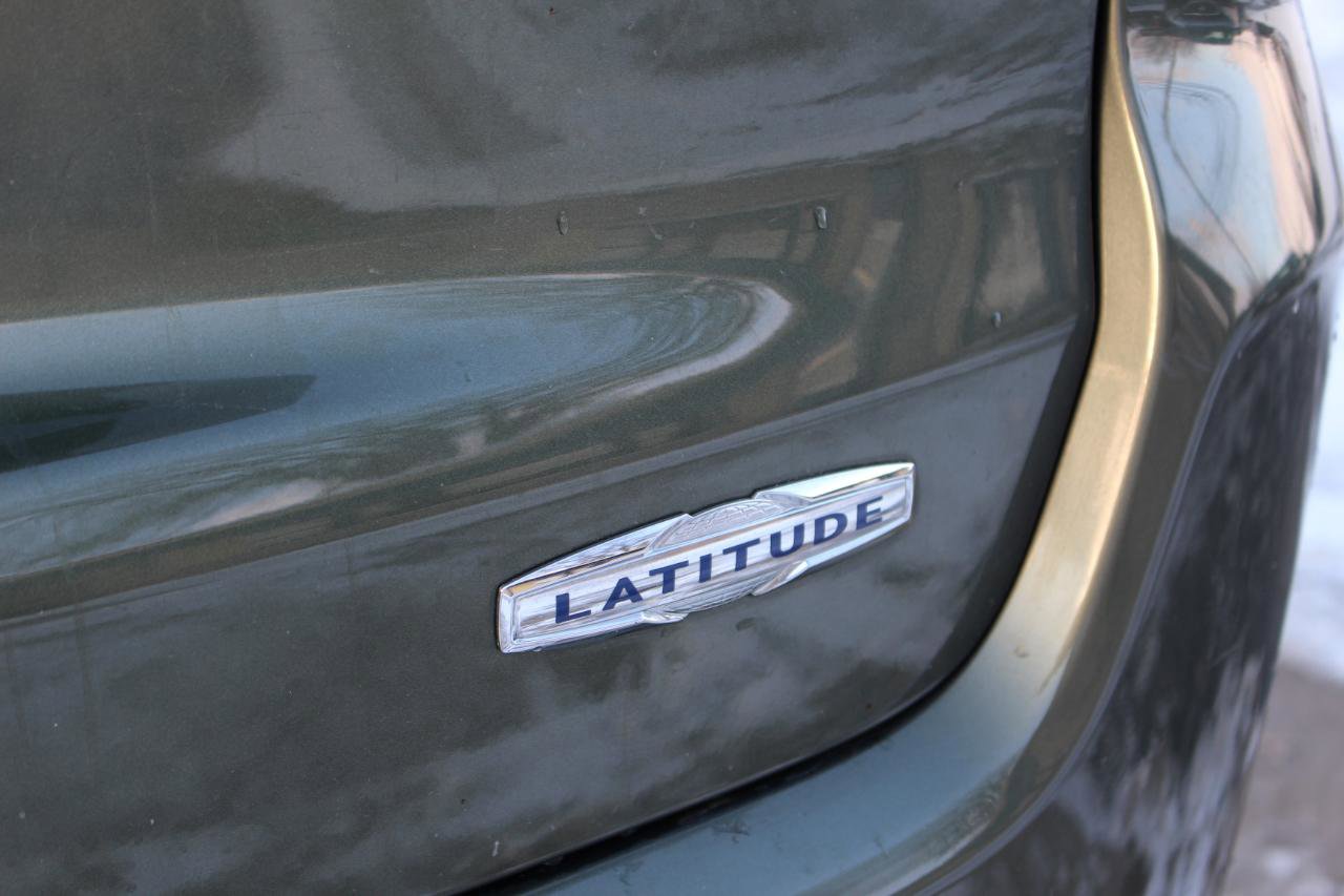 Used 2020 Jeep Compass Latitude w/ Popular Equipment Group image 45