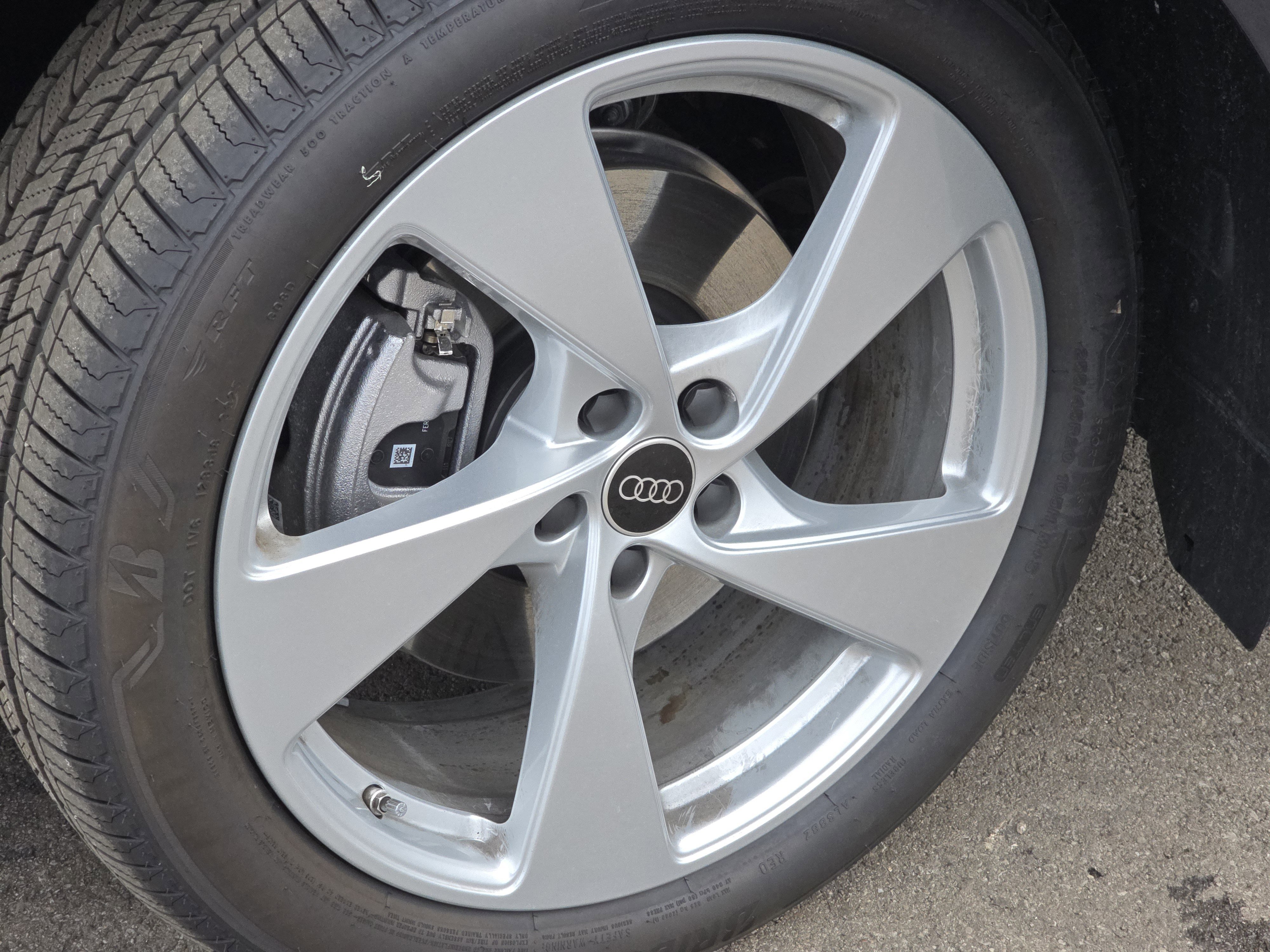 New 2025 Audi Q5 Premium Plus image 15