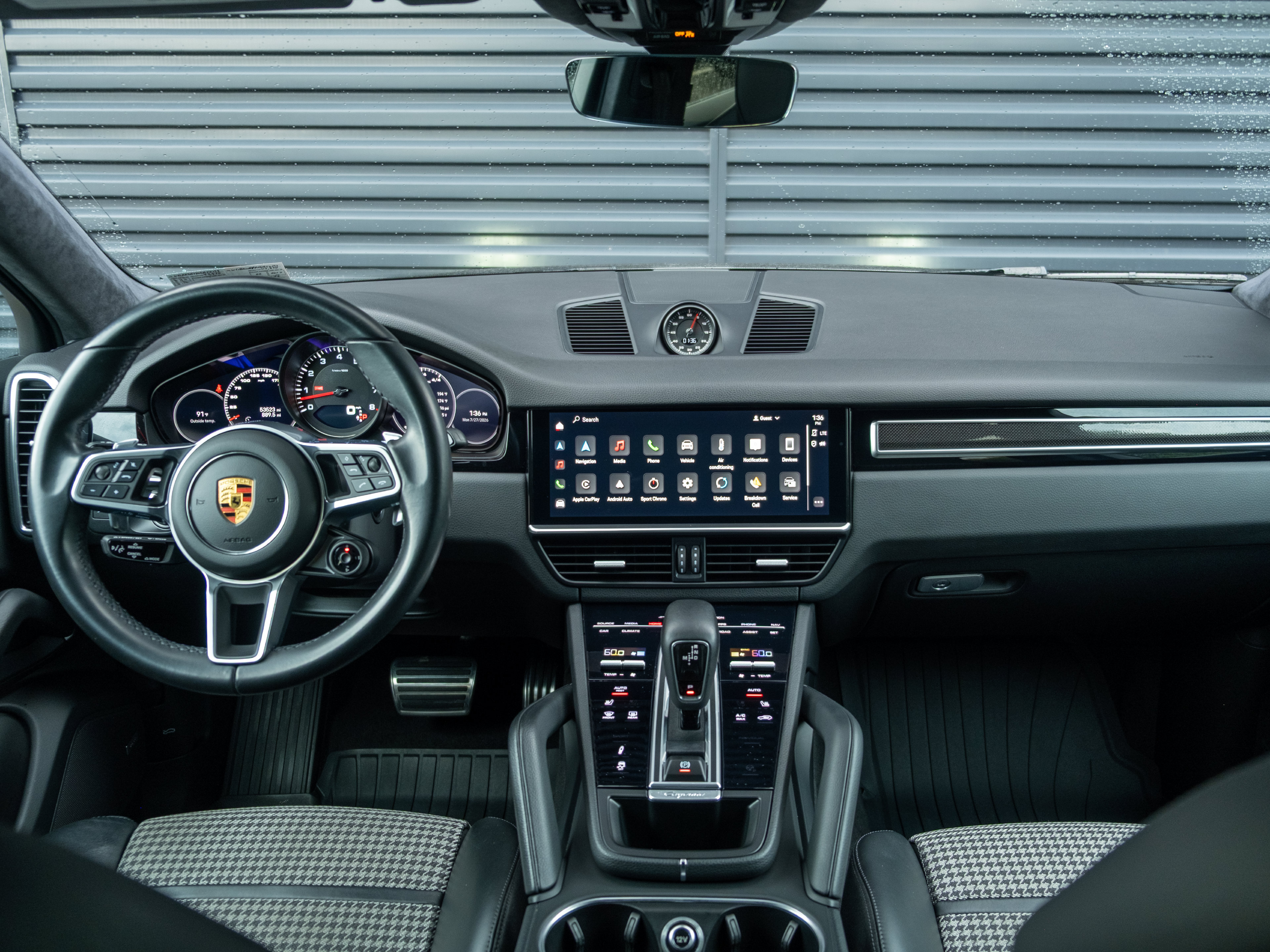 Certified 2022 Porsche Cayenne S AWD/4WD image 6