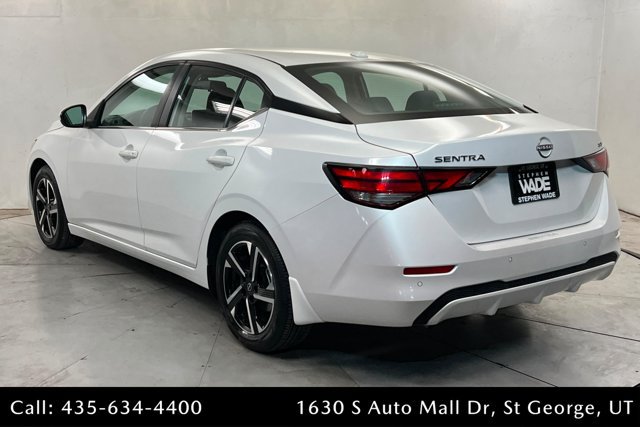 Used 2024 Nissan Sentra SV FWD image 3