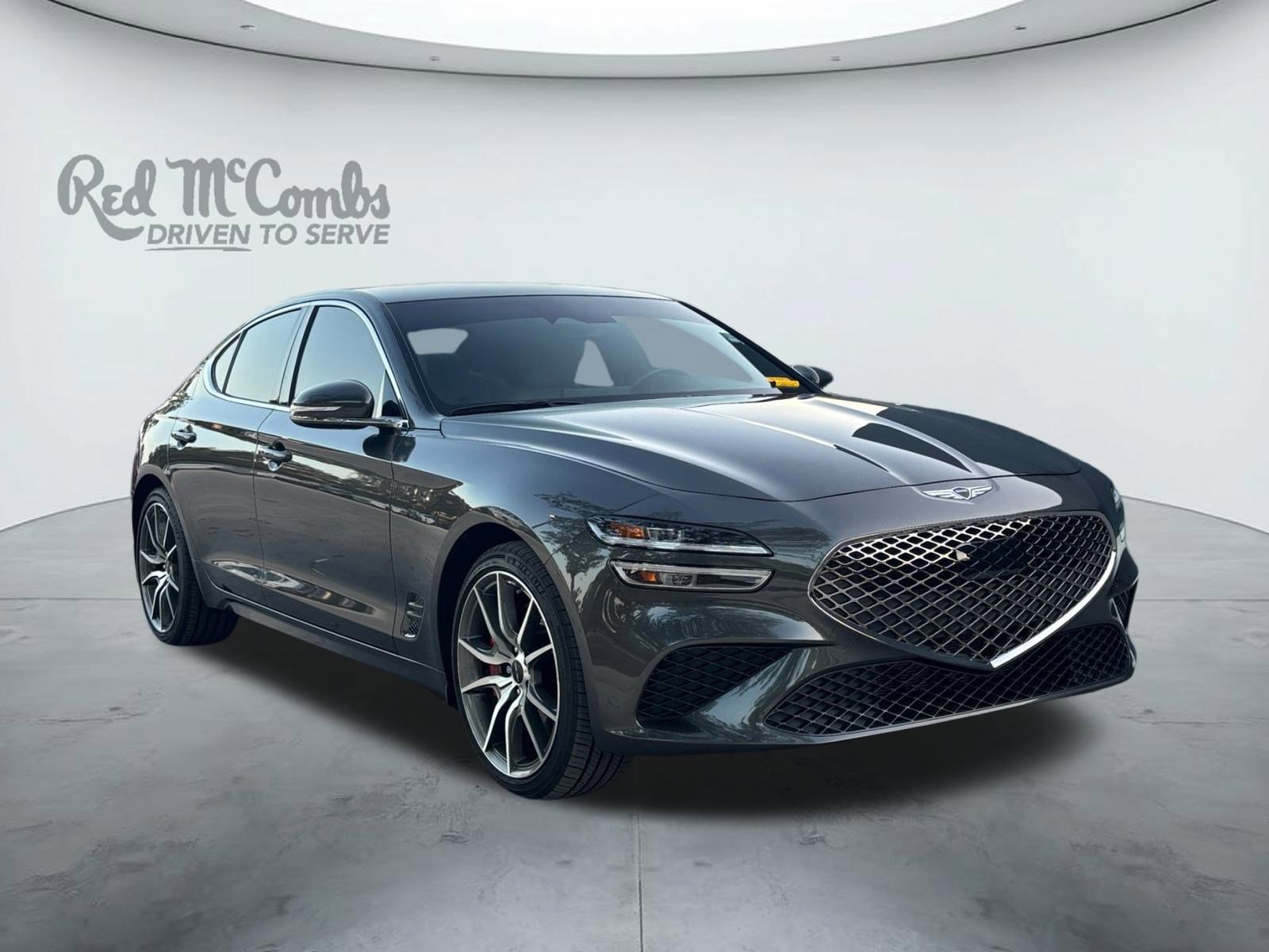 Used 2025 Genesis G70 2.5T image 7