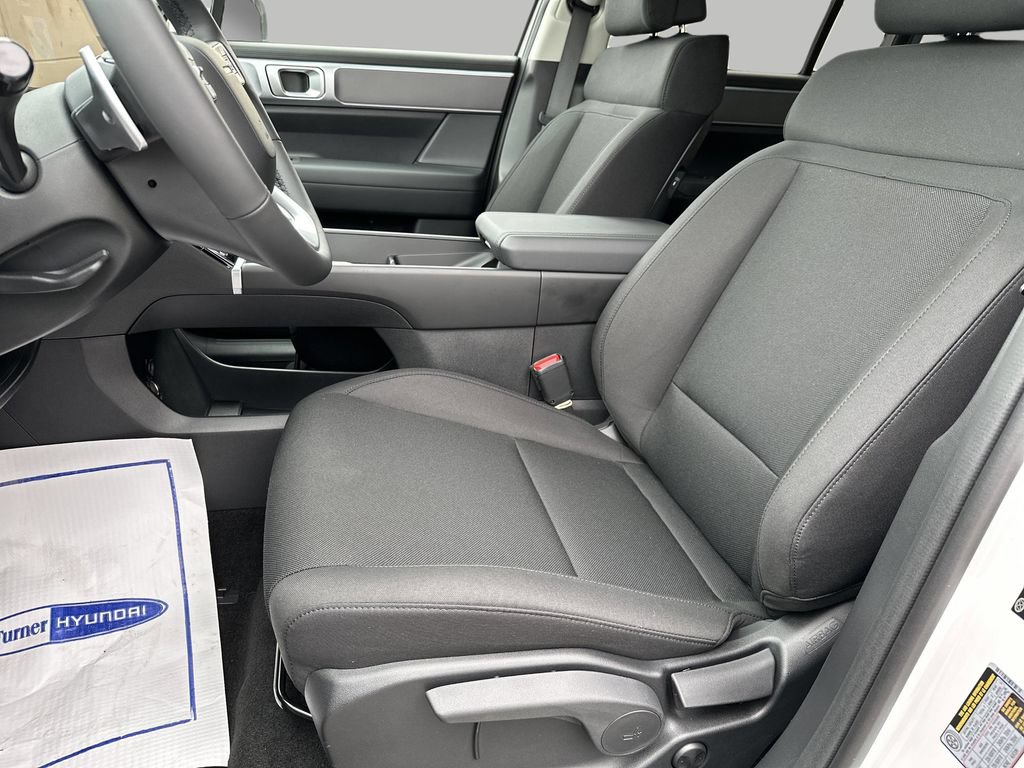 New 2026 Hyundai Santa Fe SE FWD image 9
